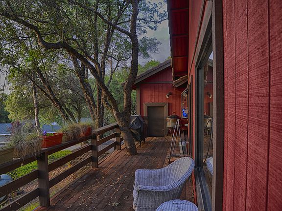 5th image of 17861 Whitefish Ct