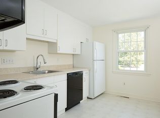 17 Hawthorne Vlg, Concord, MA 01742