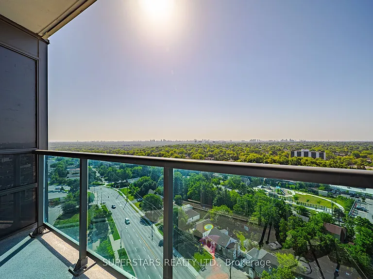 7161 Yonge St #1626 — Photo 22