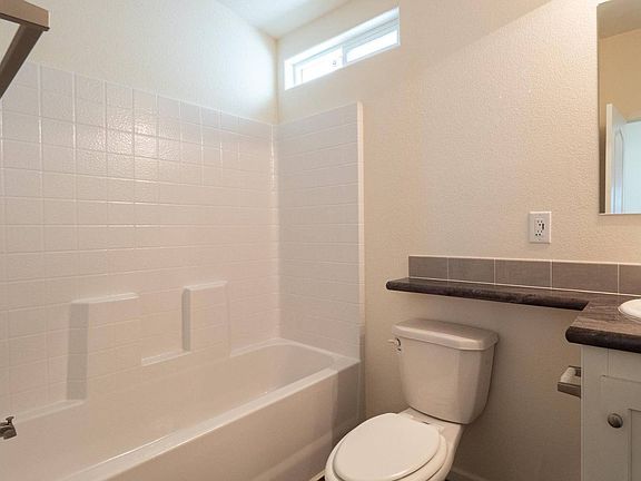 5th image of 1315 E Marshall Blvd Spc 121