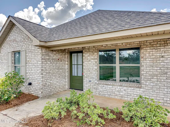 295 Anse Reed Rd, Mendenhall, MS 39114