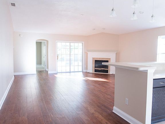 4th image of 9033 Fallsmill Dr