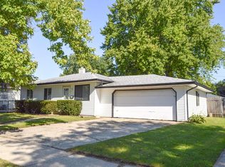 1712 87th St, Kenosha, WI 53143