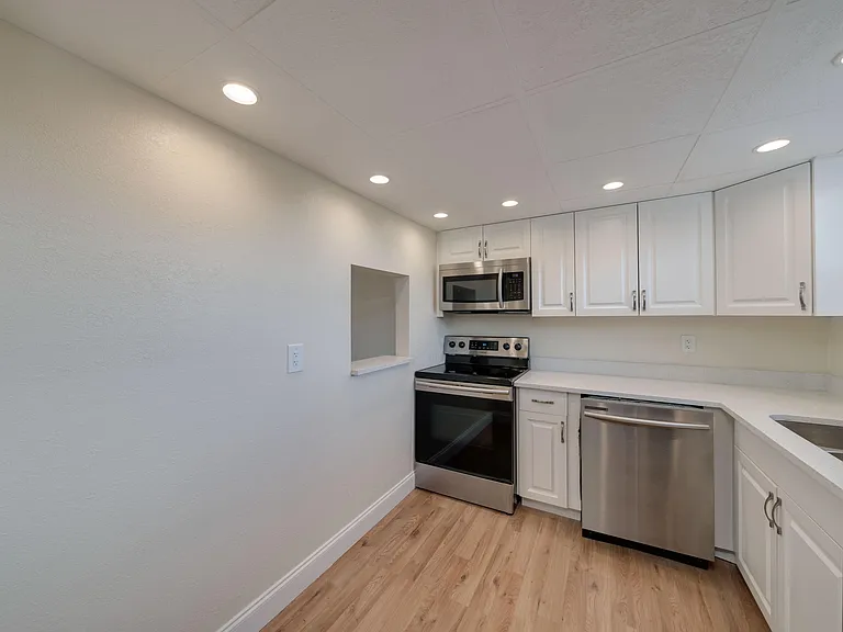 701 Lori Dr #209 — Photo 71