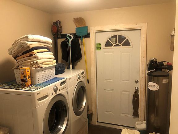 5th image of 11994 Twin Lakes Ln