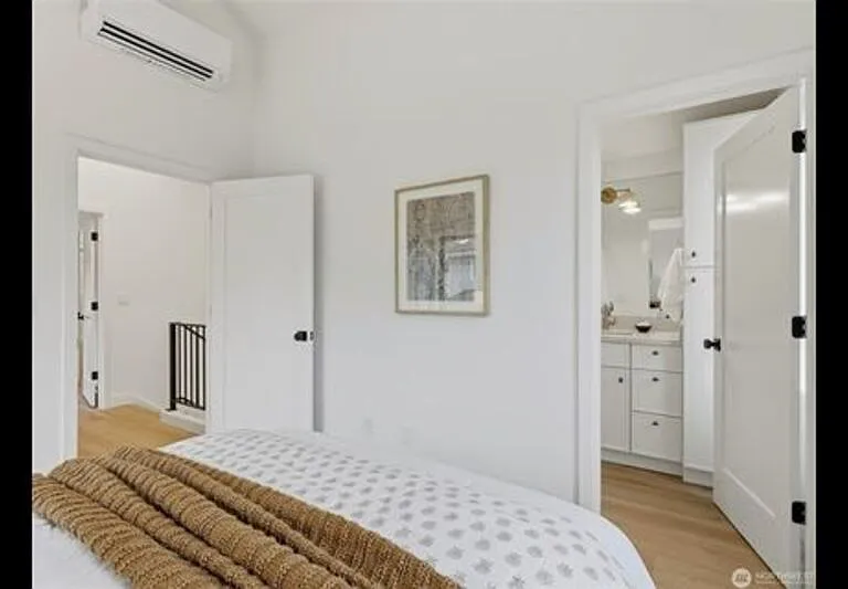 2806 W Dravus St — Photo 12