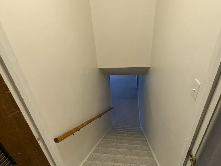 7070 Beacon Way — Photo 26