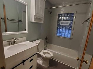 2232 Sibley St, Saint Charles, MO 63301