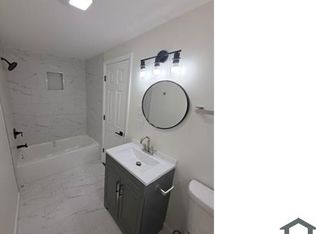 17805 Hazelwood Ave, Maple Heights, OH 44137