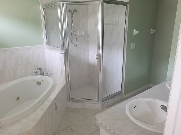 7916 Floradora Dr — Photo 8