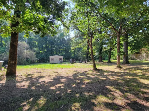 4808 Sarasota Dr, Hixson, TN 37343