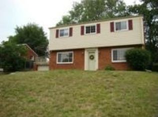1638 Larsen Dr, Pittsburgh, PA 15243