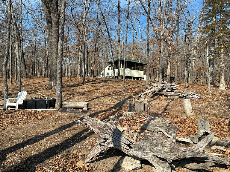 300 Meacham Ln — Photo 10