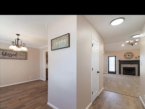 4th image of 1291 Archwood Ct