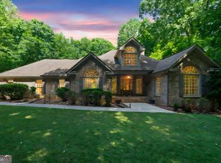 69 Fawn Ct, Hoschton, GA 30548