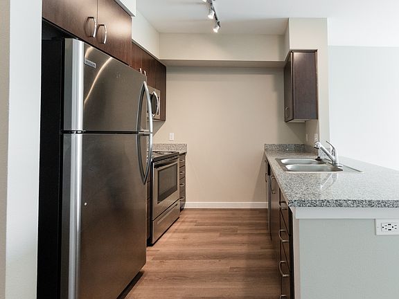 2nd image of 11430 SE Stevens Rd #C207