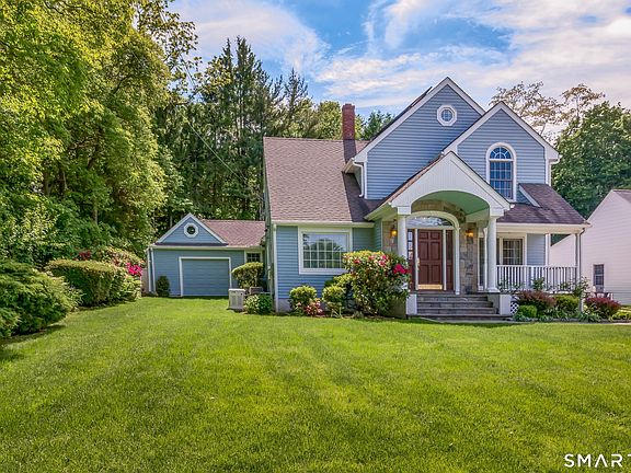 2nd image of 274 Valleyview Road