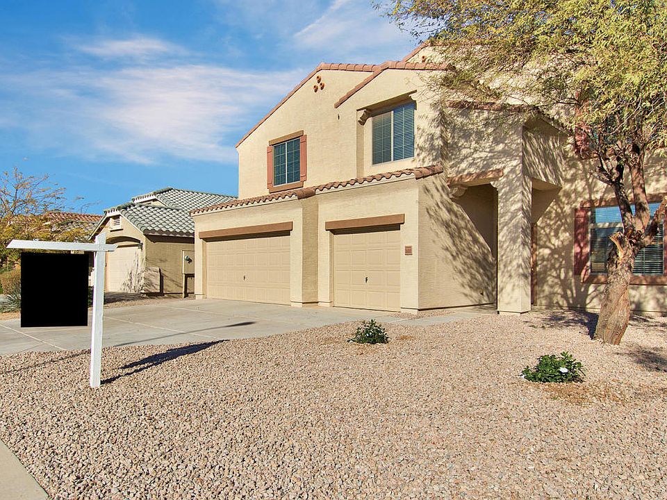 1st image of 36880 W Leonessa Ave