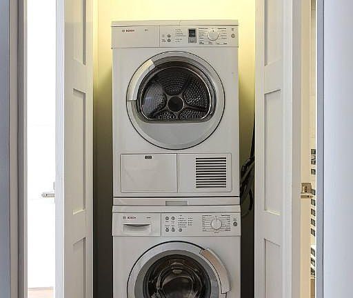 4th image of 100 W 94th St APT 17-F