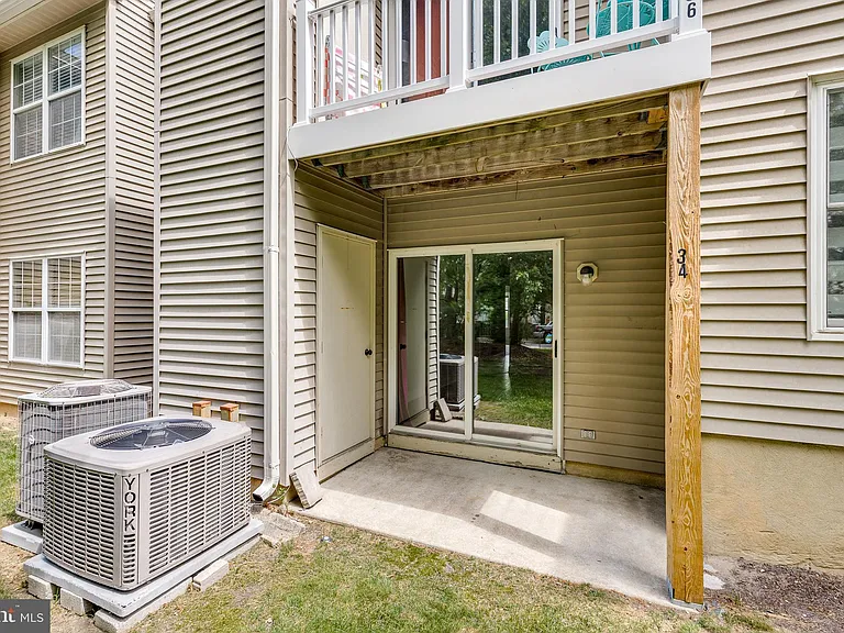 34 Foxglove Dr — Photo 17