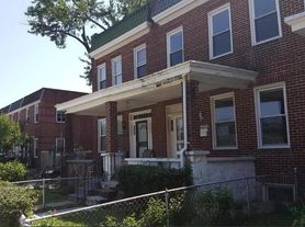 3203 Phelps Ln, Baltimore, MD