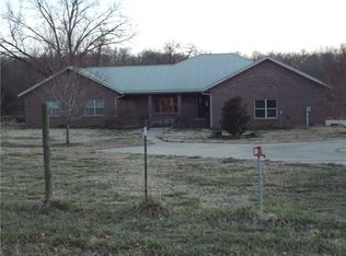 17947 Bethel Rd, Gravette, AR 72736