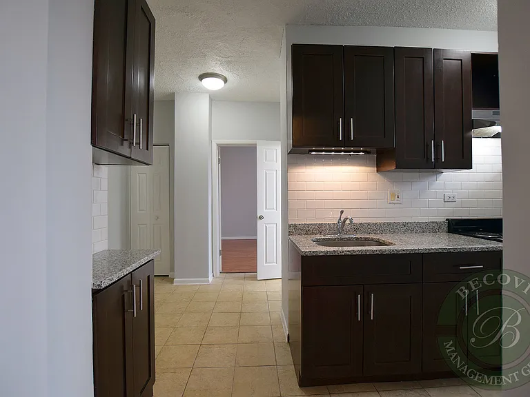 The Legacy HB at Clarendon Park — Photo 42