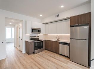 4324 Lancaster Ave #405, Philadelphia, PA 19104