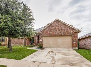 2037 Shady Glen Trl, Princeton, TX 75407