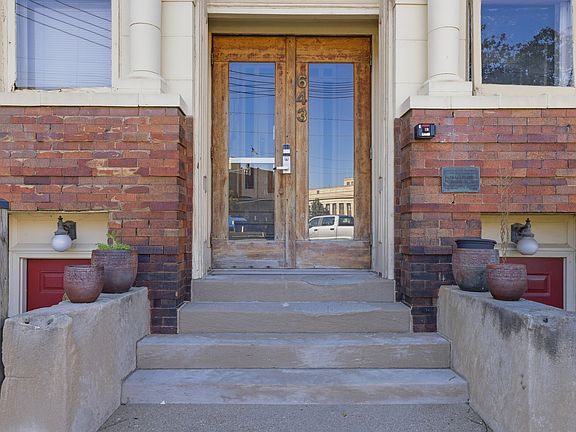 3rd image of 643 Fort Wayne Ave APT F