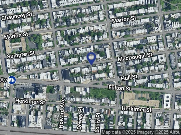 86 Macdougal Street image 3 of 4