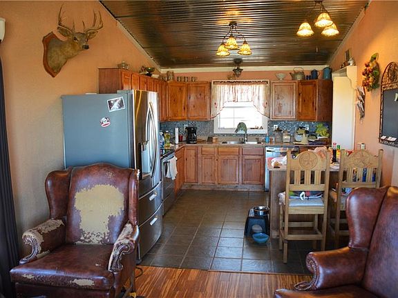 5th image of 151 County Road 410