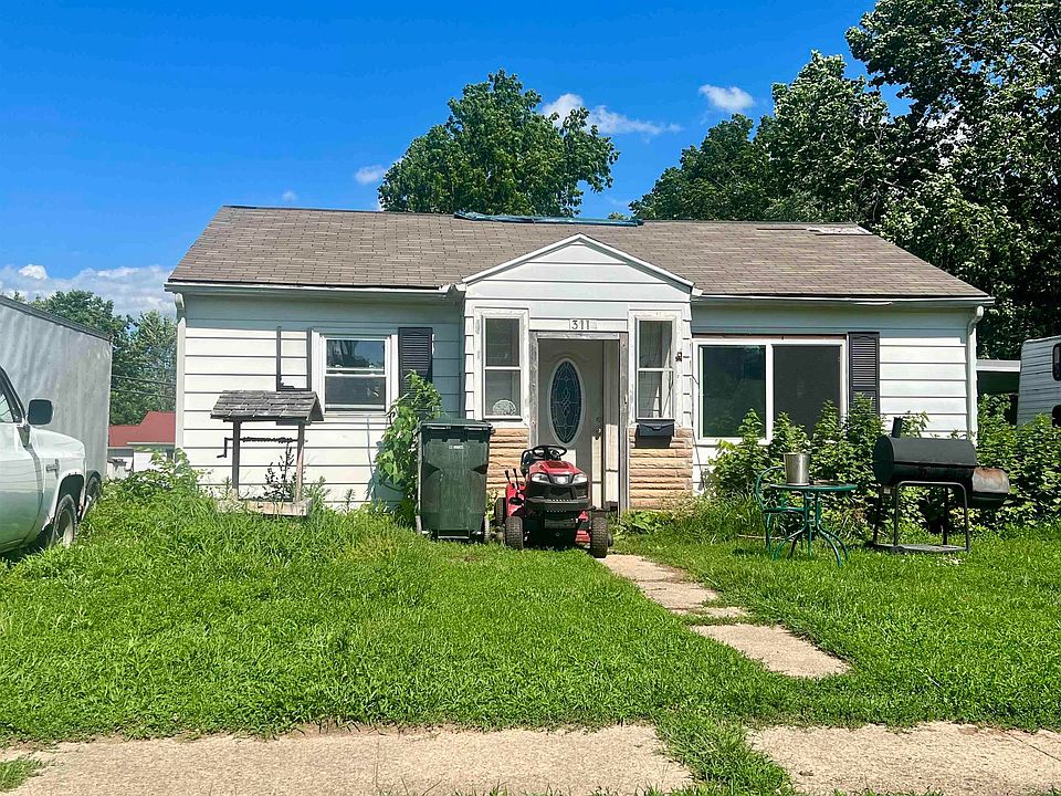 311 Lynn Ave, Plymouth, IN 46563 | MLS #202230306 | Zillow