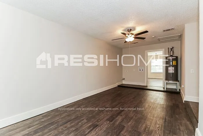 701 S Perkins St — Photo 10