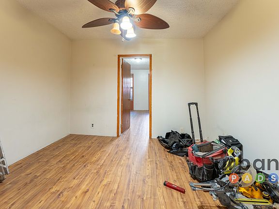 4th image of 250 Vernon Ave APT 2