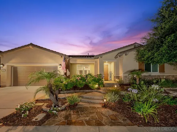 7048 Mariposa St, Santee, CA 92071