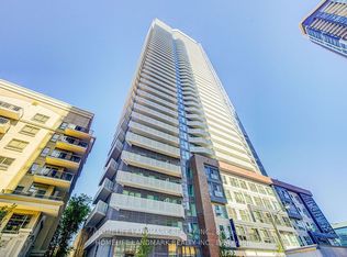 4065 Confederation Pkwy #1808, Mississauga, ON L5B 0L4