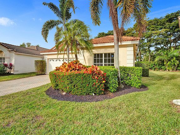 2nd image of 9813 Lemonwood Way