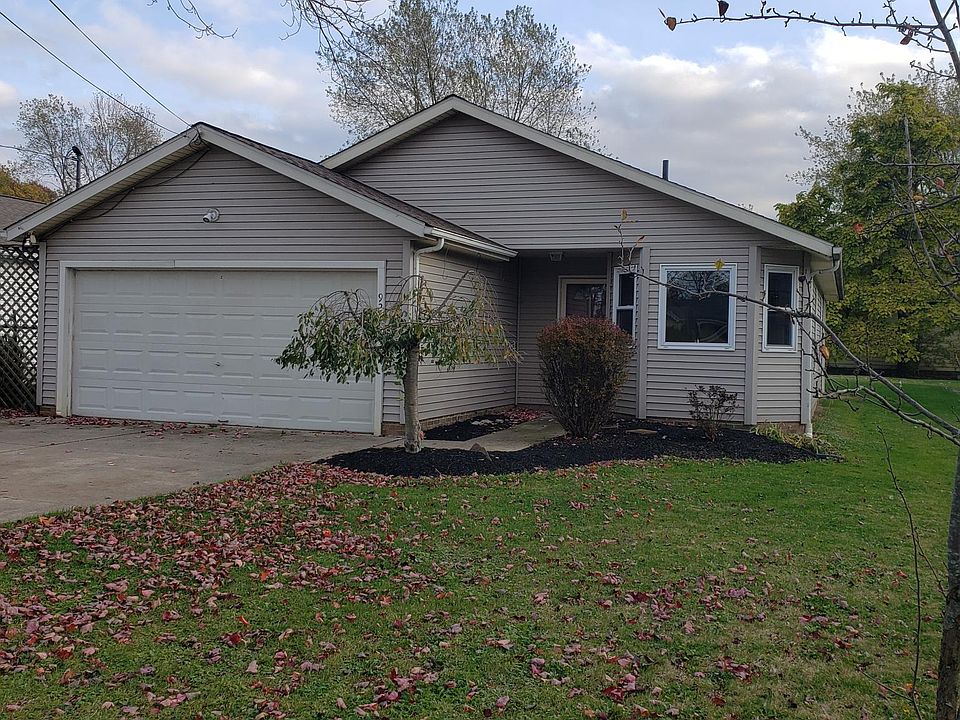 1st image of 921 Bryce Ave