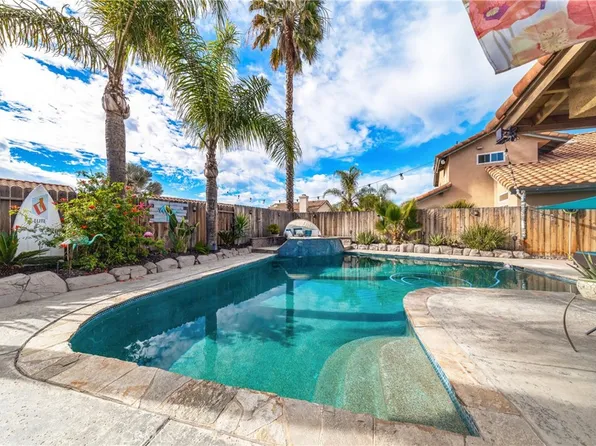 591 Gladiola St, Hemet, CA 92545