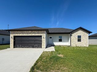 191 W Oaklawn St, Rogersville, MO 65742