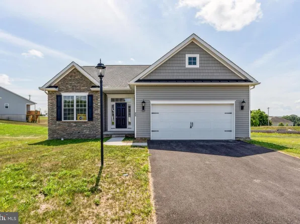 2658 Victorian Dr Lot 76, Dover, PA 17315