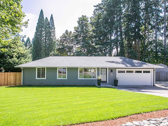 2nd image of 1830 SE River Glen Ct