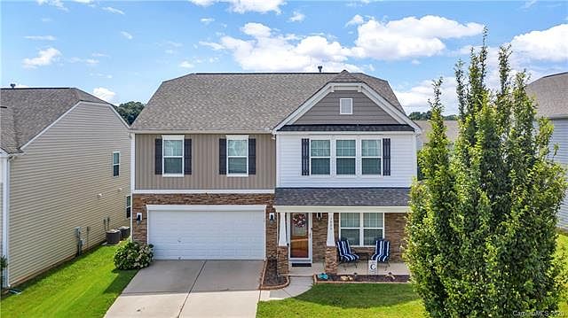 1st image of 2855 Village Center Dr