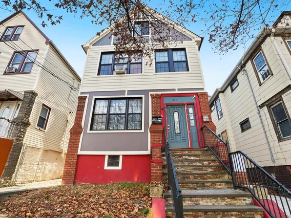 277 Van Nostrand Avenue image 1 of 14