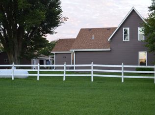 1443 Primrose Rd, Donnellson, IA 52625