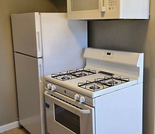 5th image of 315-319 S 28th St #317