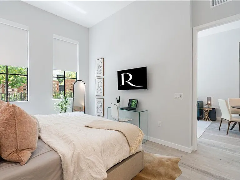 Riverstone Palm Beach — Photo 9