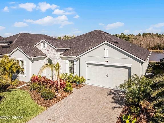 4th image of 636 Mosaic Blvd