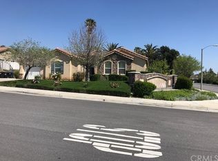 6653 N Ashlynn Way, San Bernardino, CA 92407